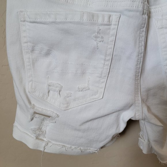 American Eagle Outfitters Midi Low Rise Super Stretch Denim Jean Shorts - Picture 9 of 16